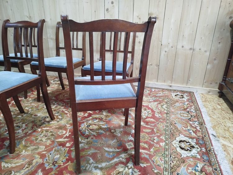 Suite de 6 chaises anglaise à barrettes