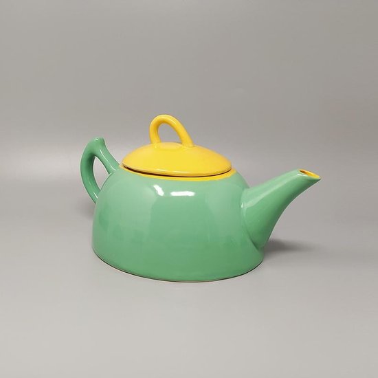 1980 Magnifique service à thé/café vert et jaune en céramique par Naj Oleari. Fabriqué en Italie