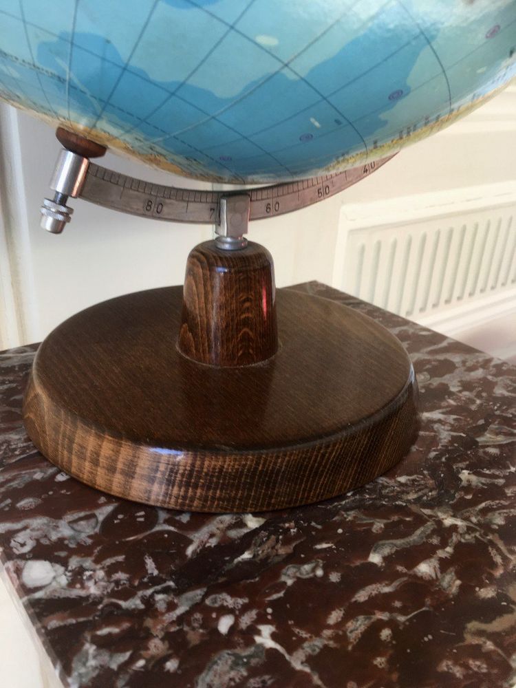 Important RÄTH Globe