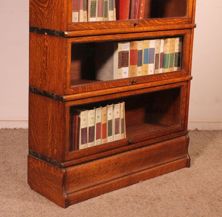 Globe Wernicke Bücherregal aus Eiche, 4 Elemente