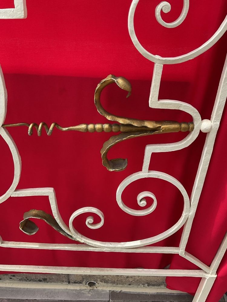 Wrought Iron Headboard Guard