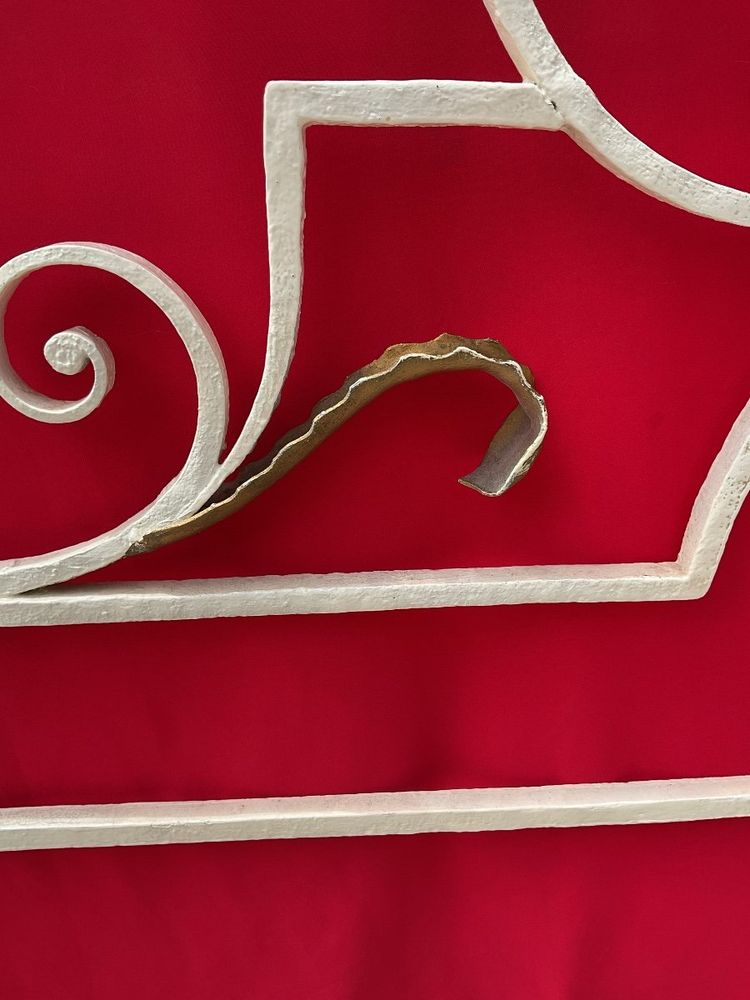 Wrought Iron Headboard Guard