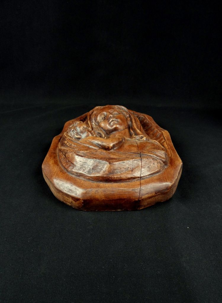 Scultura da parete Vergine con Bambino in legno di quercia, stile Art Déco, anni '80