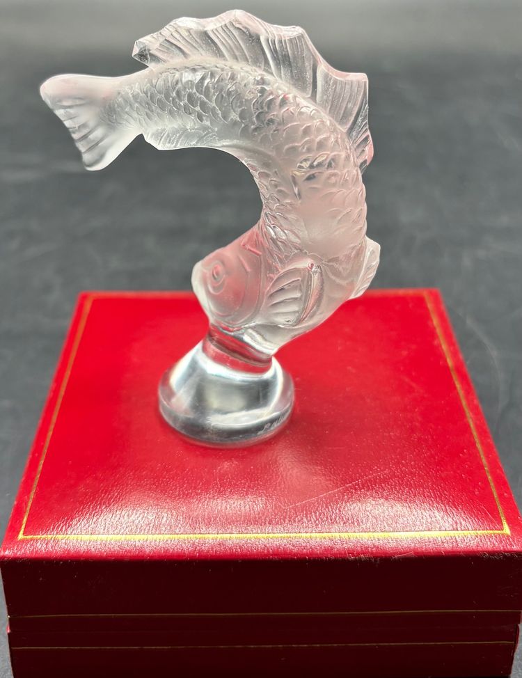 LALIQUE SUBJECT