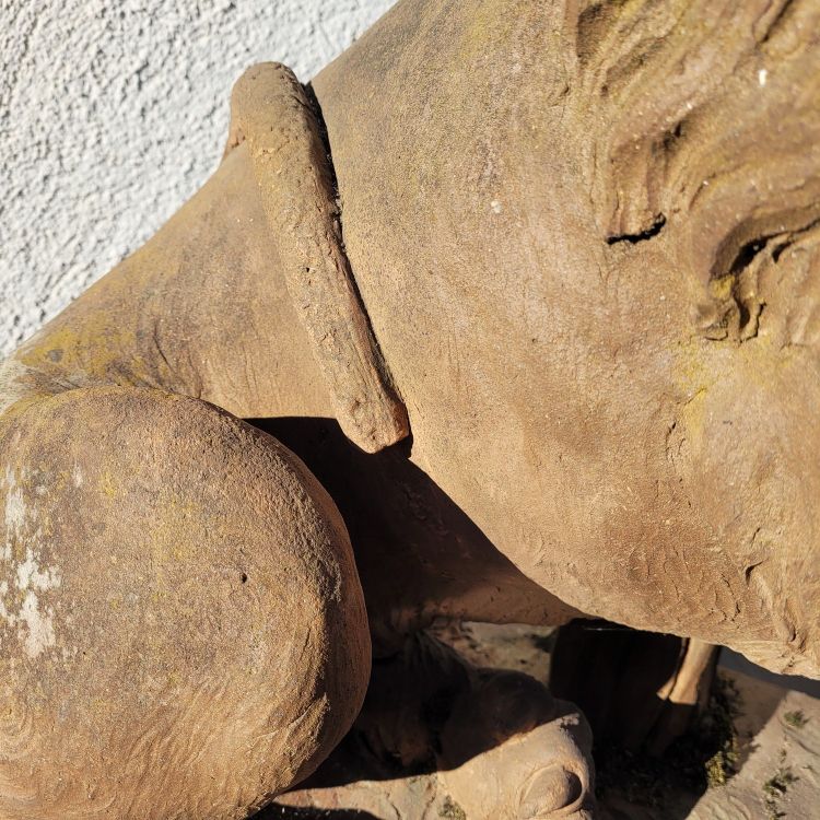 Lion en terre cuite , XVIIIème siècle