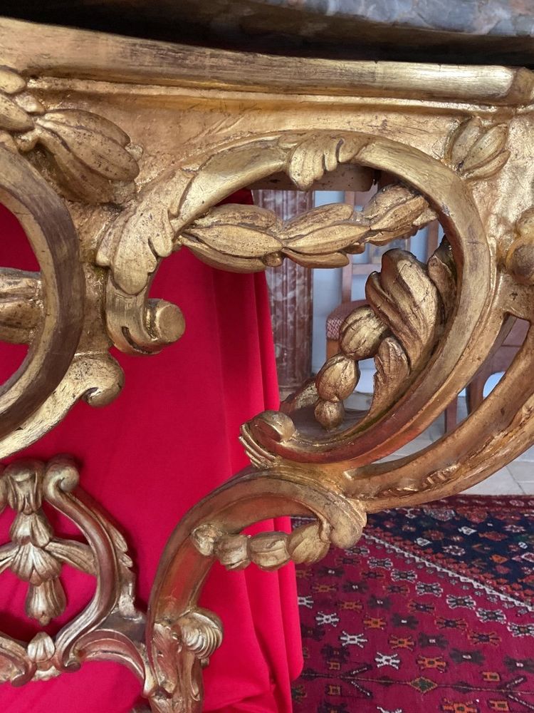 Console in legno dorato Luigi XV