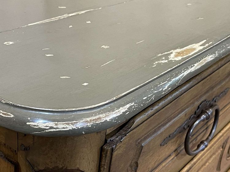 Commode d'époque Louis XV XVIIIème en noyer