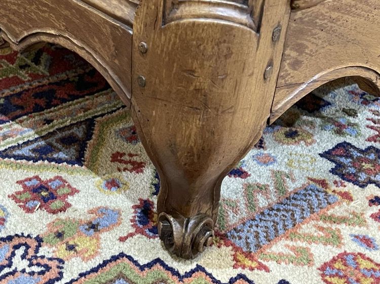 Commode d'époque Louis XV XVIIIème en noyer