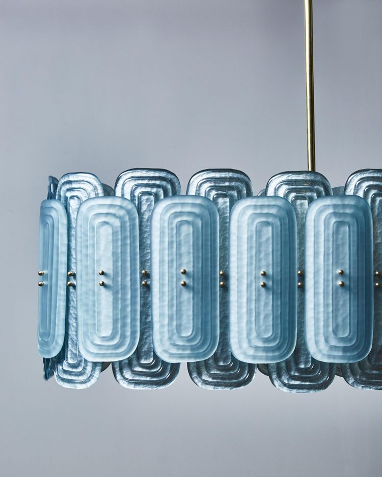 Langer Kronleuchter aus Muranoglas teal