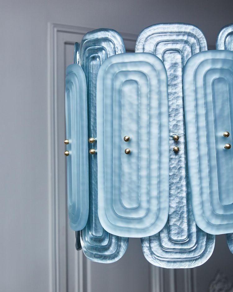 Langer Kronleuchter aus Muranoglas teal