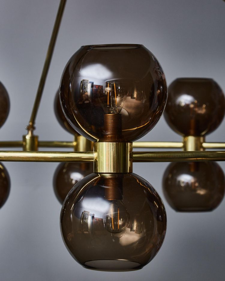 Circular chandelier with glass globes