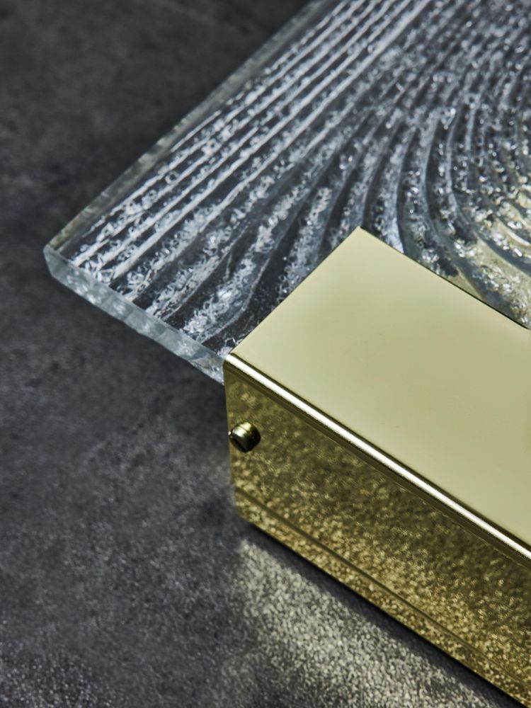 Coppia di applique in ottone e vetro di Murano