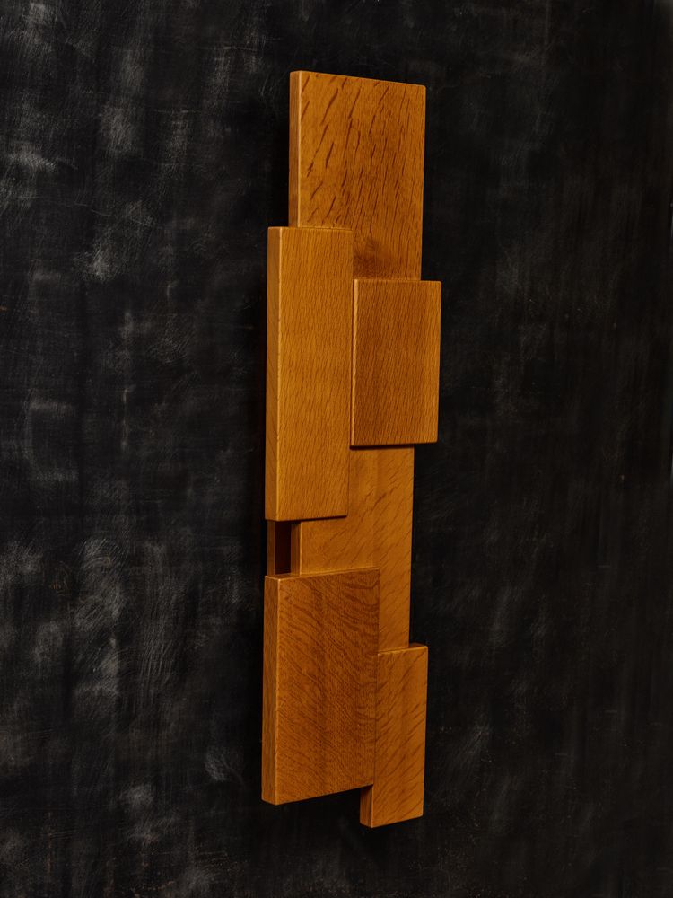 Teak wall scone