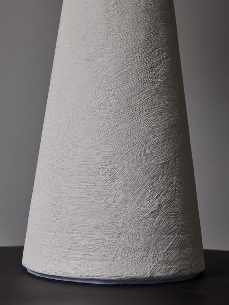Pair of decorative plaster table lamps