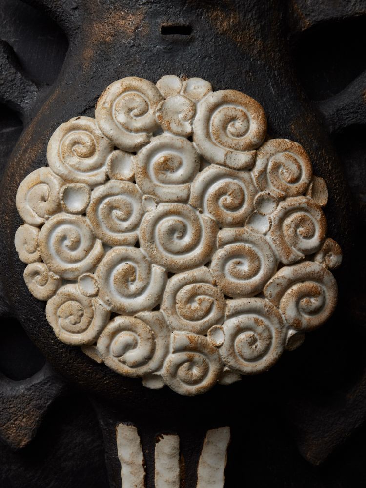 Coppia di applique in ceramica Toro di Dominique Pouchain