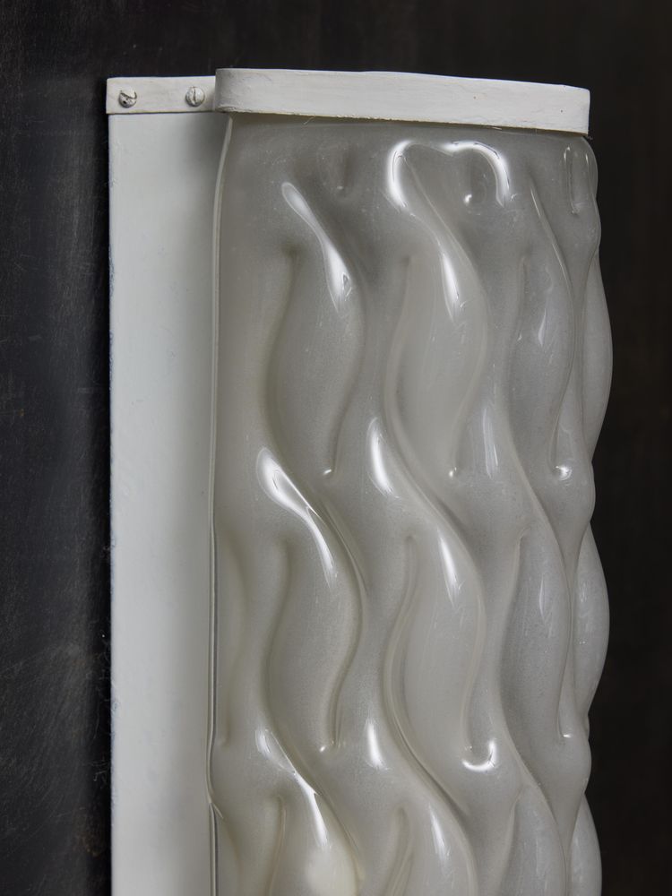 Set of four wall sconces in metal and blown Murano glass