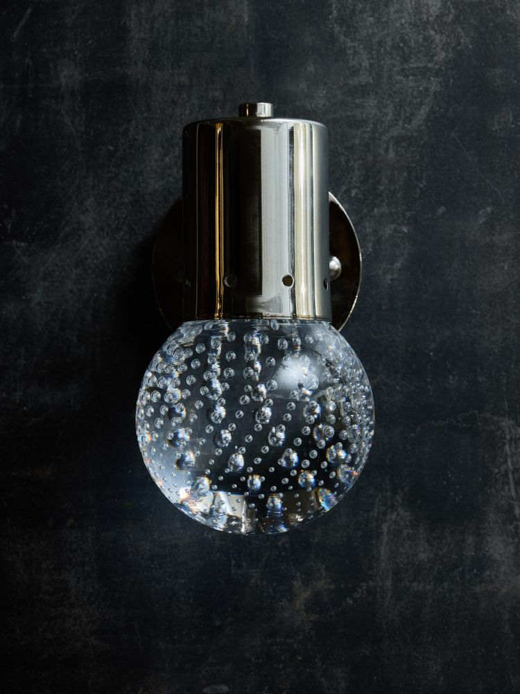 Nickel-plated brass wall sconces with bubbled Murano glass globe