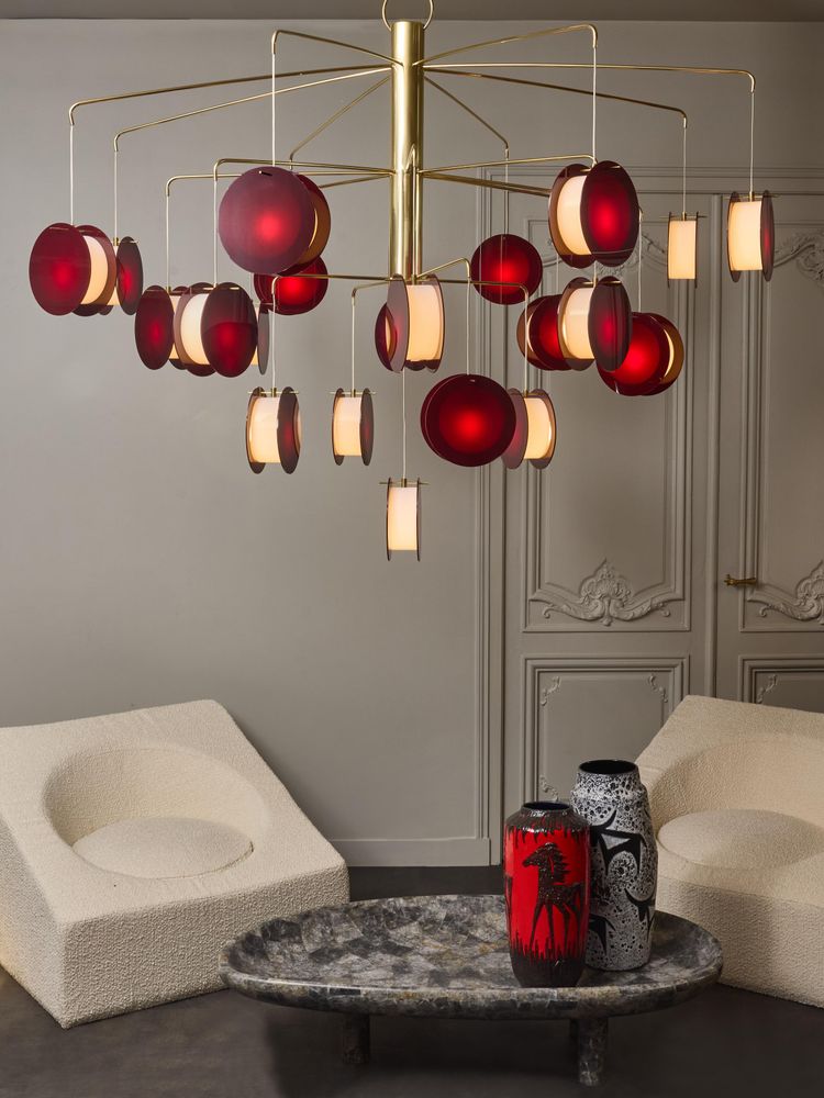 Diego Mardegan Nineteen Lights large plexiglass chandelier
