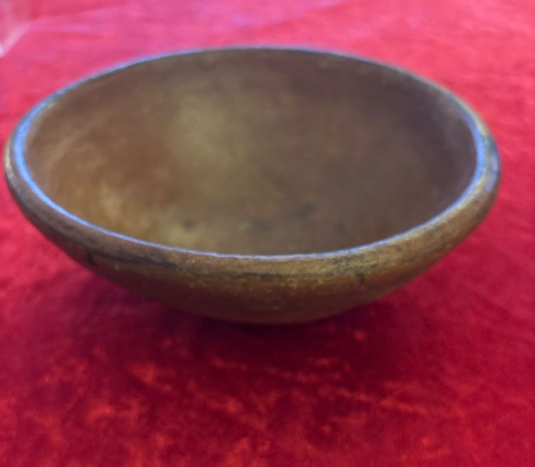 North African nomadic terracotta bowl