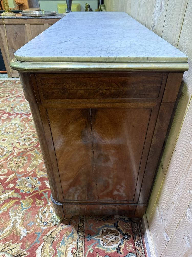 Credenza d'epoca restauro in mogano e filetti di ottone