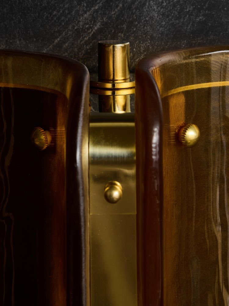 Grandi applique in vetro di Murano e ottone arancio