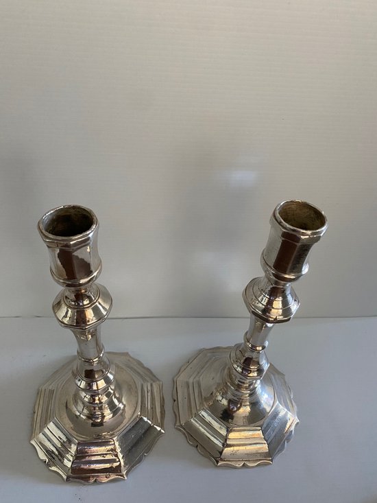 PAAR 18. KERZENLEUCHTER