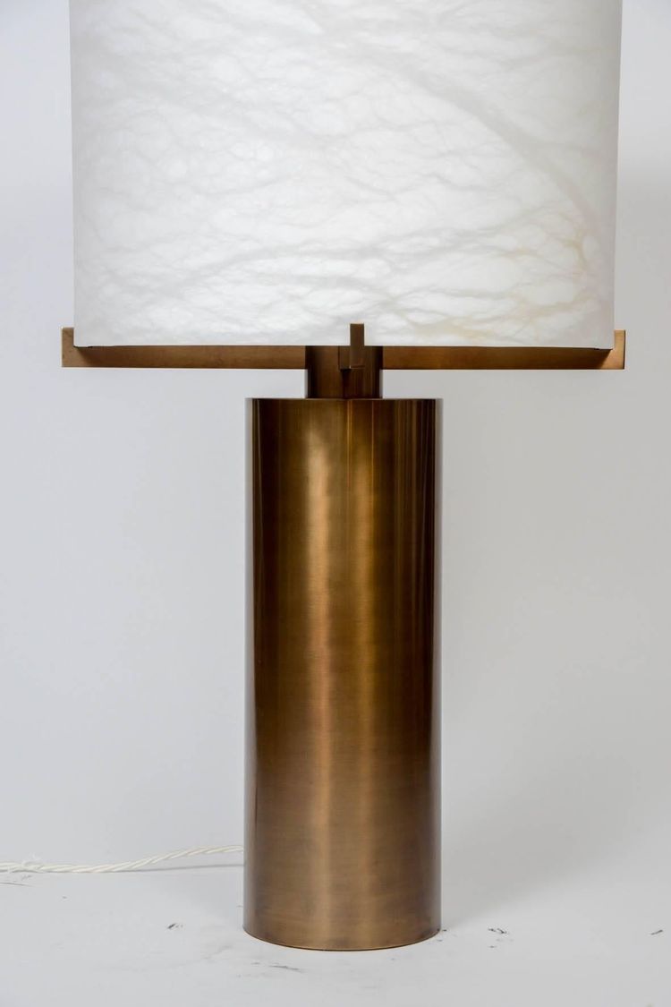 Glustin Luminaires Creation - Lampe de bureau avec abat-jour en laiton et albâtre