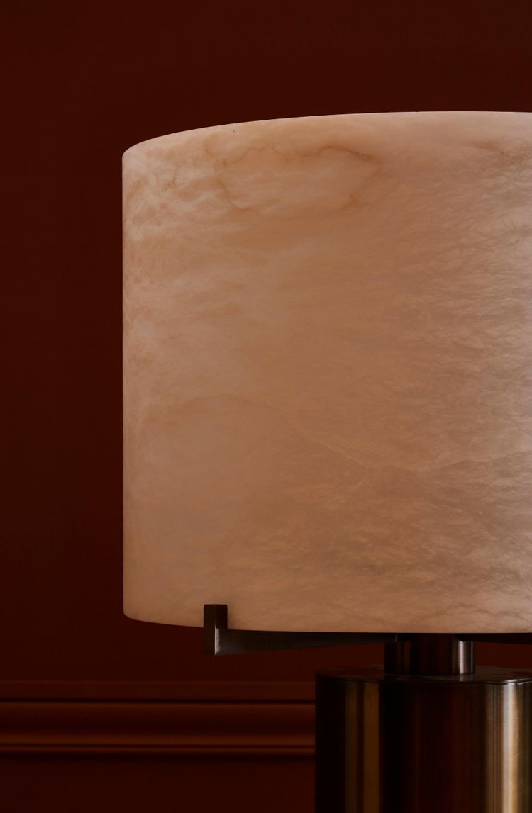Glustin Luminaires Creation - Lampe de bureau avec abat-jour en laiton et albâtre