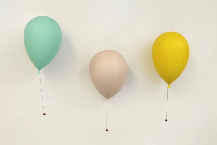 3 grandi lampade da parete a palloncino, Bilumen di Yves Christin, Italia 1975
