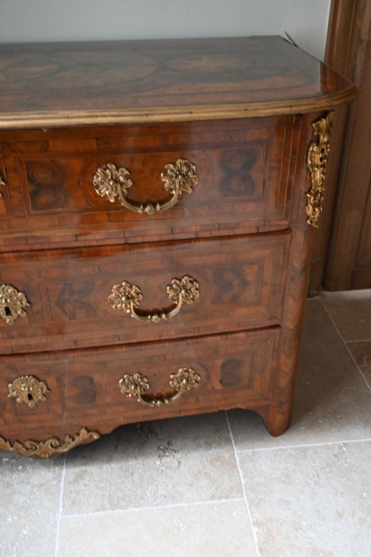 Commode d époque Louis XIV  attribué à Hache , 
