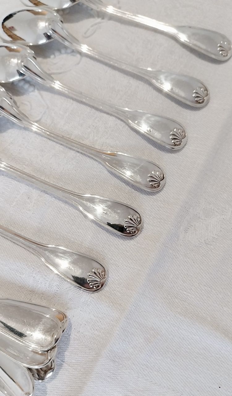 12 silver-plated spoons, Ravinet d'Enfert, "Coquille" model