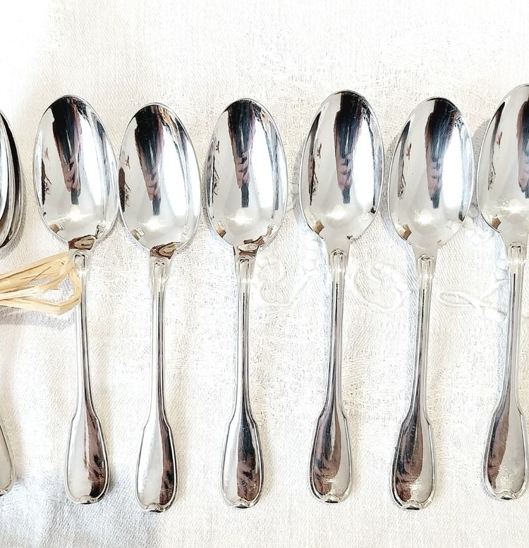 12 silver-plated spoons, Ravinet d'Enfert, "Coquille" model