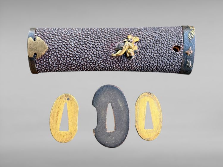 Japanese samurai tanto - Edo period (1603-1868).