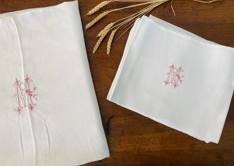French set of 6 damask linen napkins and tablecloth embroidered with monograms - 1900