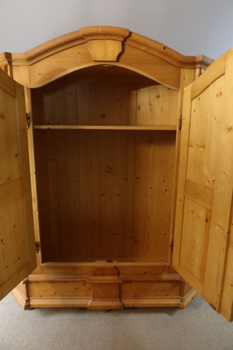 XXth century pine armoire