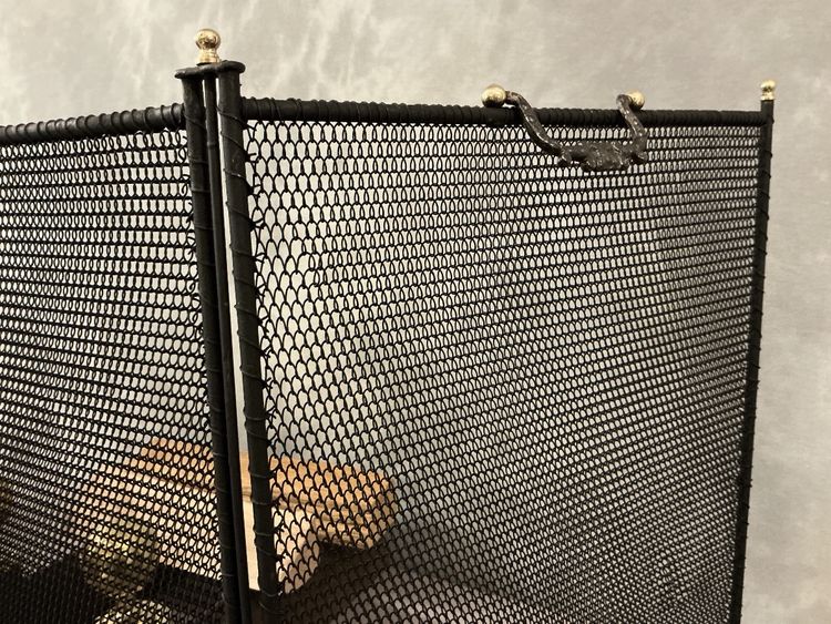 Antikes Kaminfeuer aus geschwärztem Eisen aus dem 19.