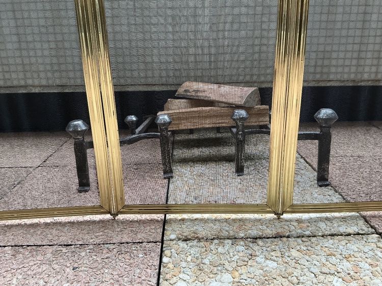 Large antique brass fire screen from the 19th century