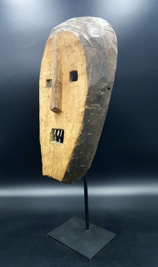 Ngbaka mask, D.R.C.