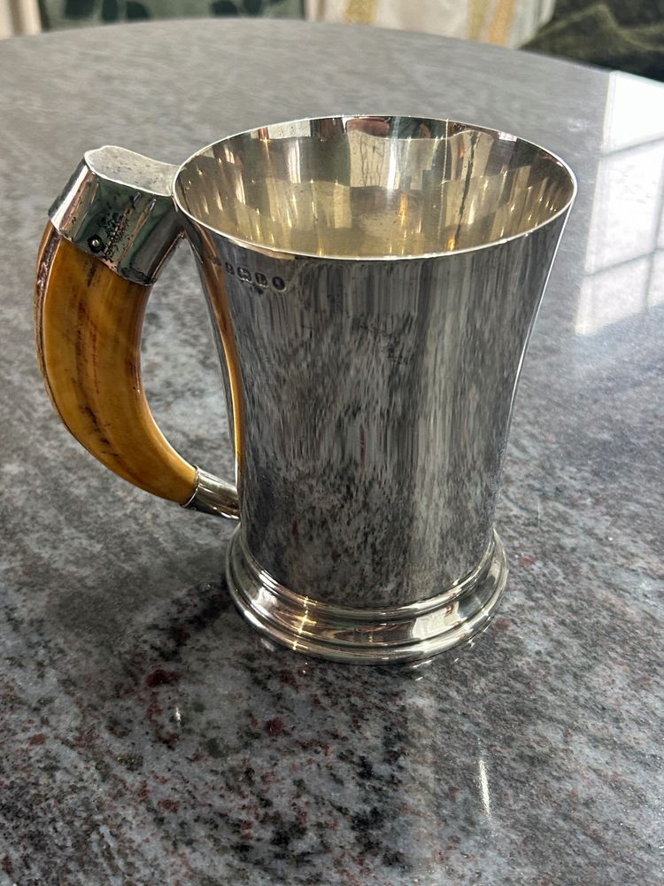 Solid silver beer or hunting stein, English work, circa 1930 - Art Deco