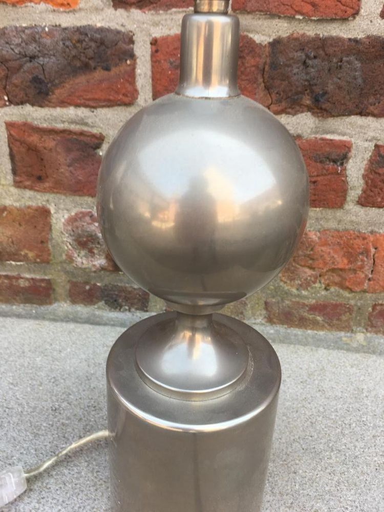 Maison Barbier, Metalllampe, ca. 1970, signiert