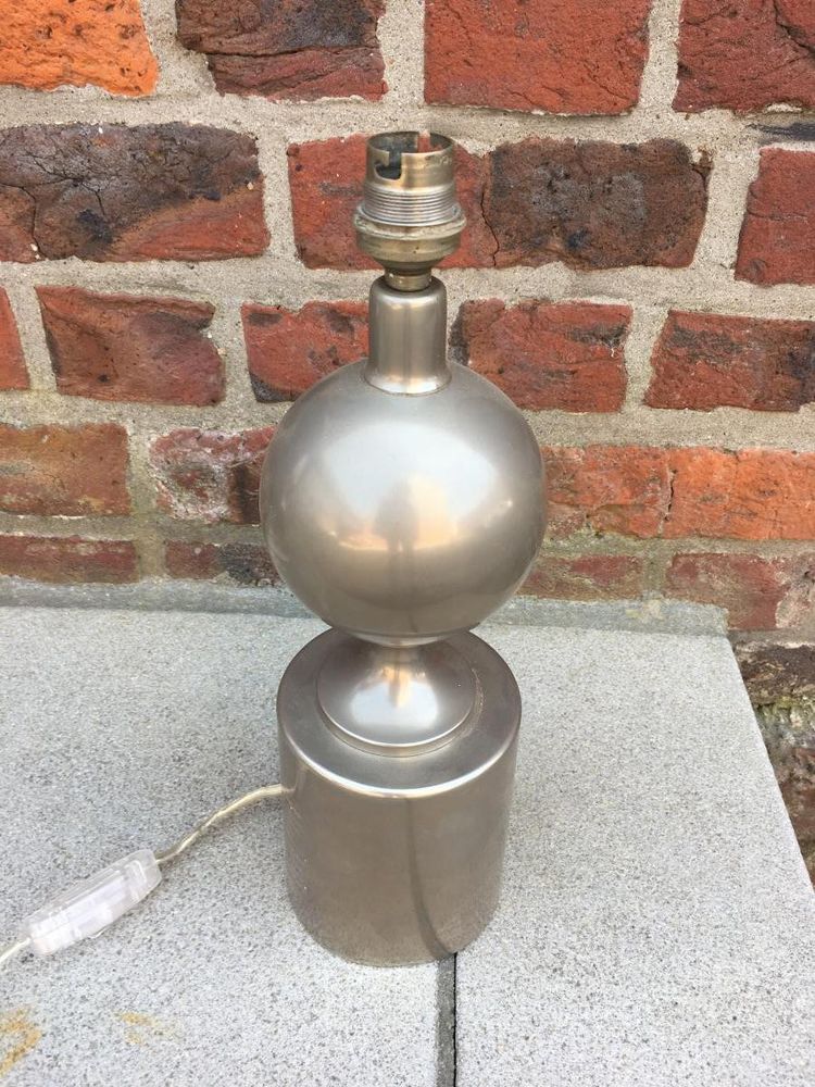Maison Barbier, Metalllampe, ca. 1970, signiert