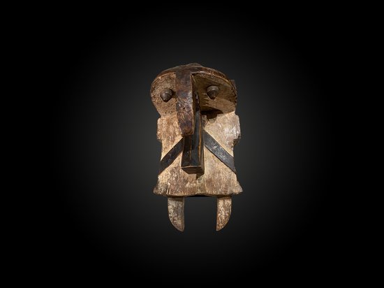 MASCHERA ZOOMORFA Ogbodo Enyi Culture Izi, Nigeria Prima metà del XX secolo