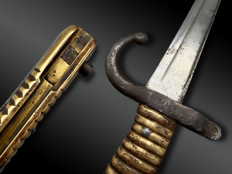 SABRE-BAÏONNETTE modello 1866 Chassepot della Manufacture Impériale - Francia - XIX secolo