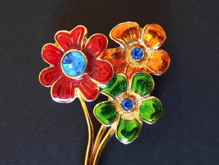 Broche"Bouquet de fleurs "Yves Saint Laurent