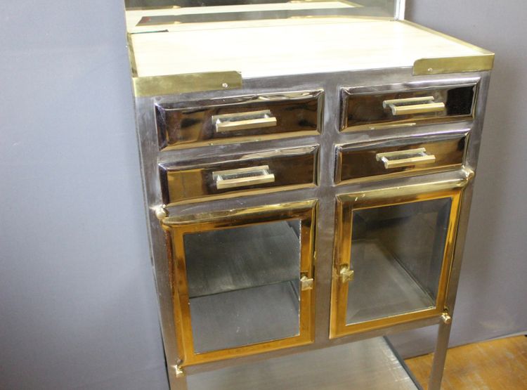 Meuble de Dentiste vers 1950