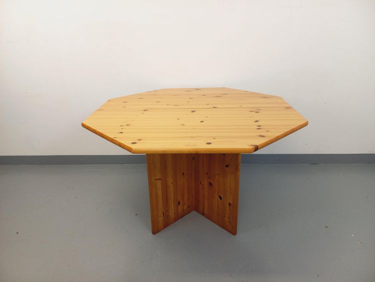Vintage 1980s octagonal pine dining table with extension