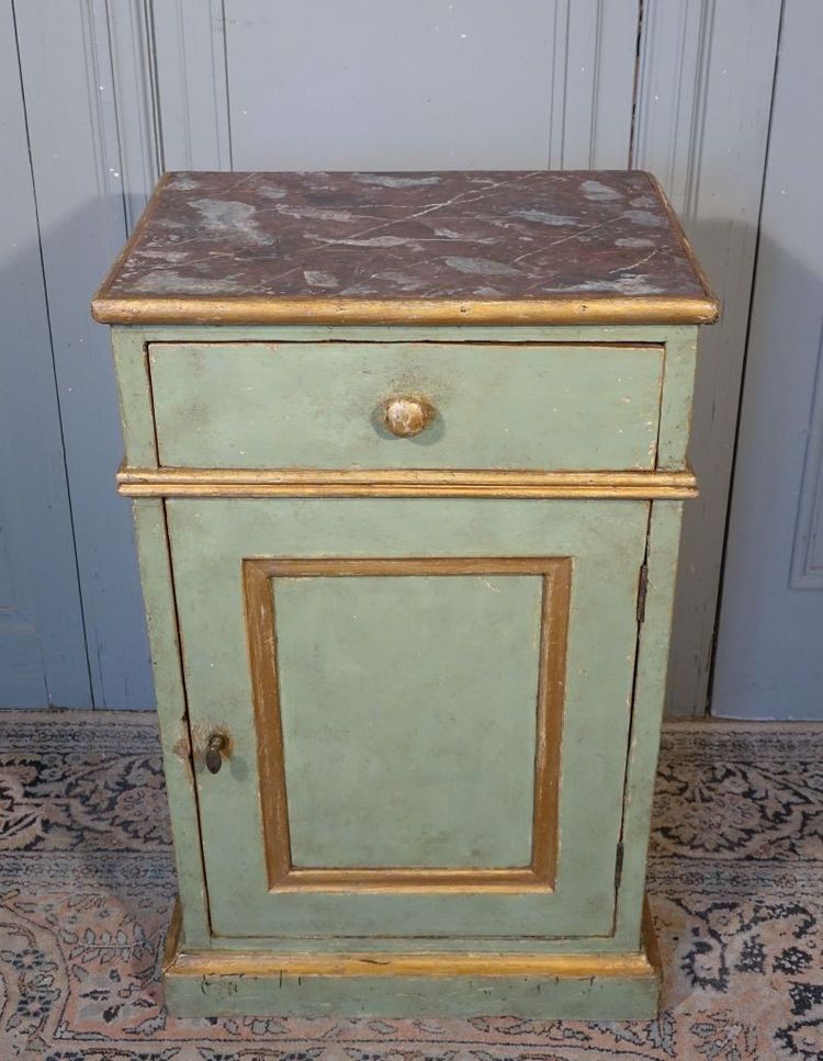 Grande comodino Confit dipinto italiano del XVIII secolo