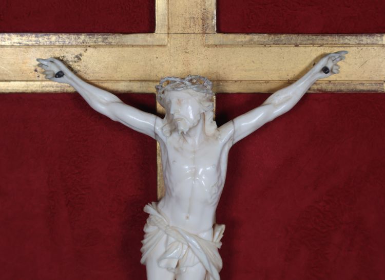 Christ in ivory, 19th century