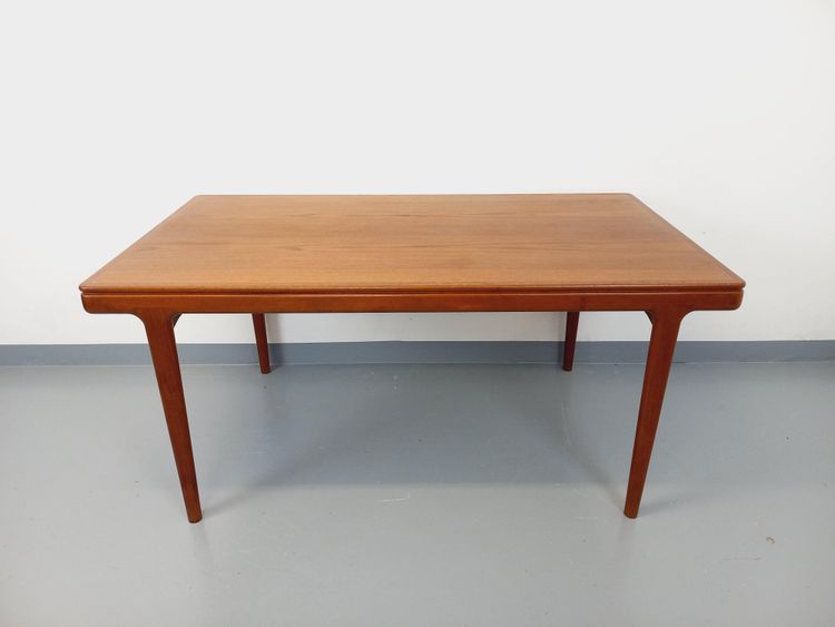 Vintage rectangular Scandinavian dining table by Johannes Andersen for Samcom