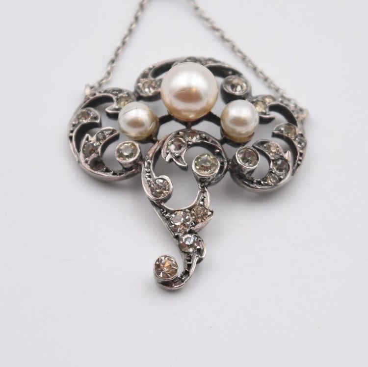 Ancien pendentif Belle Époque 1900 argent perles et strass 